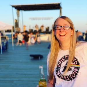 Meet your Posher, Megan